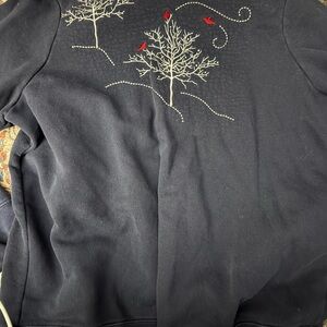 Women’s  Navy Sweater with Tree Embroidery.  Vintage Christmas sweatshirt .1x